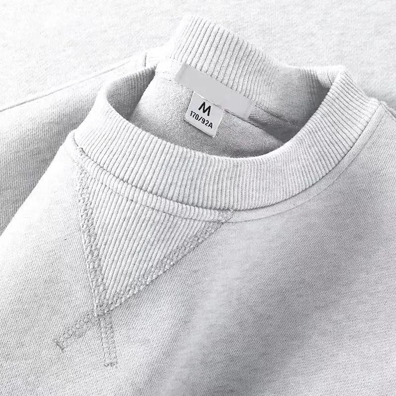 Men's Round-Neck Loose Sweatshirt